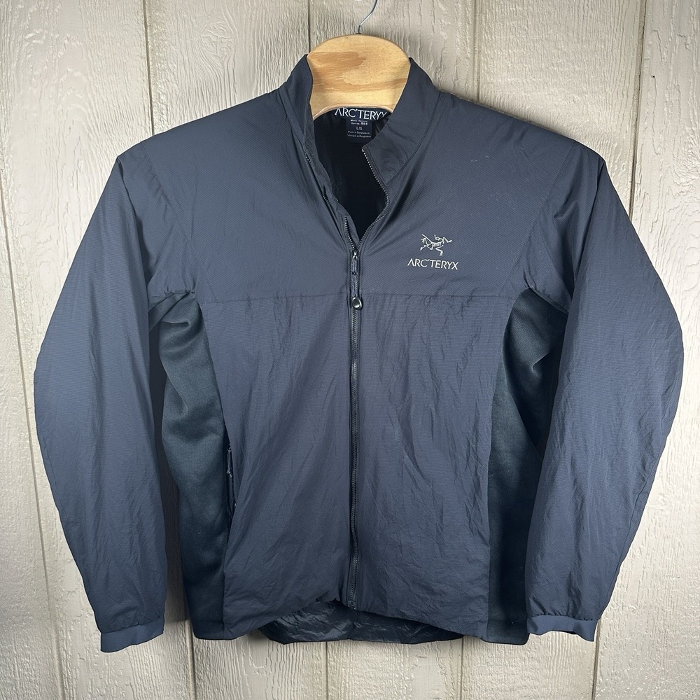 Arc'teryx Atom LT Jacket Mens Large Black Full Zip Insulated Outdoor 10859-64088